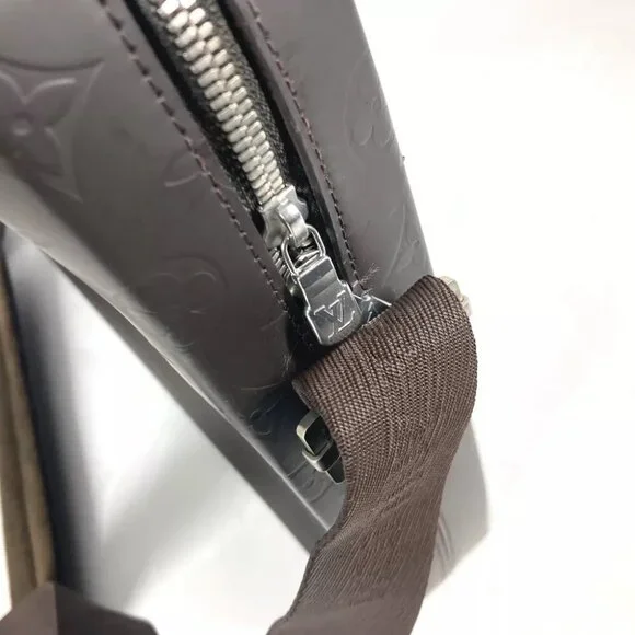 LOUIS VUITTON Monogram glasses Steve Bag Crossbody Shoulder Bag